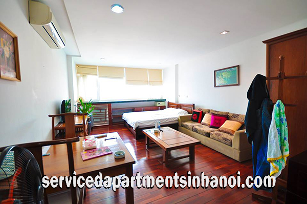 Modern one bedroom studio for rent in Nguyen Khac Hieu str, Truc Bach lake