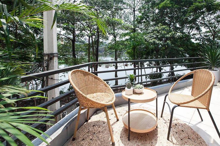 Rental Apartment in Tran Vu str with beautiful Truc Bach Lake View