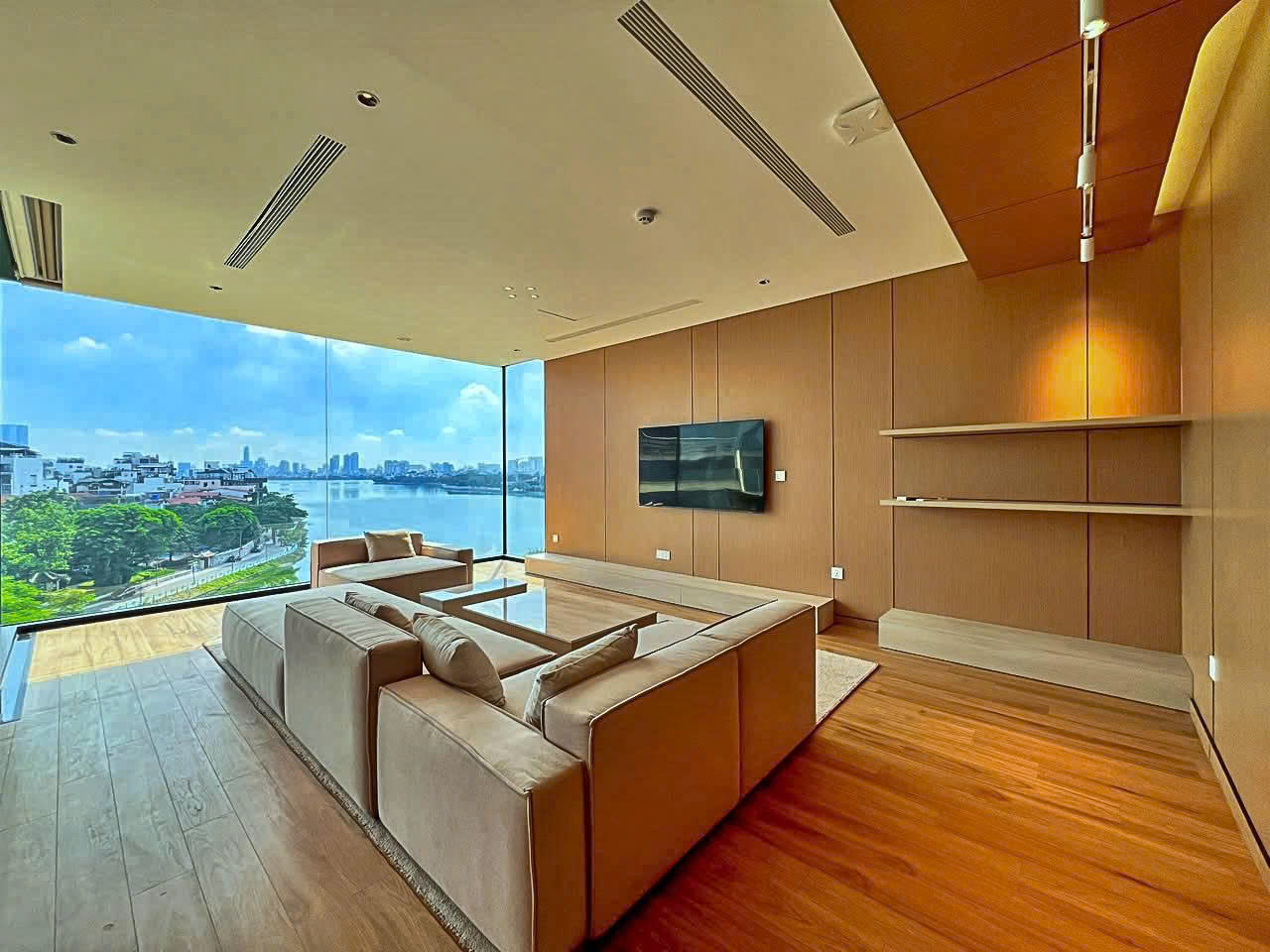 SPECTACULAR 2BR - 127m² WEST LAKE VIEW APARTMENT at Xuan Dieu Tây Ho