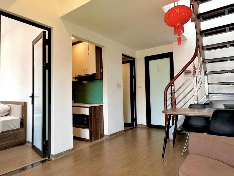 Balcony & Lightful 02 BR Apartment Rental in Trinh Cong Son Str, Tay Ho