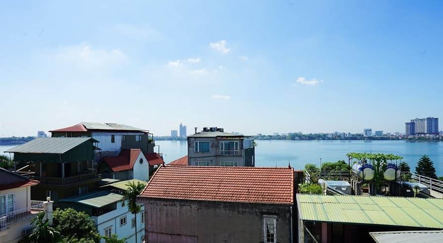 *Beautiful View & Sophisticated 2 BR Apartment Rental in Dang Thai Mai area, Tay Ho*