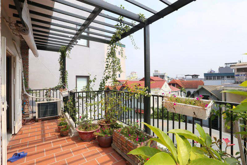 *Big Balcony, 2BR Apartment in To Ngoc Van street, Tay Ho, Stylish Furniture*