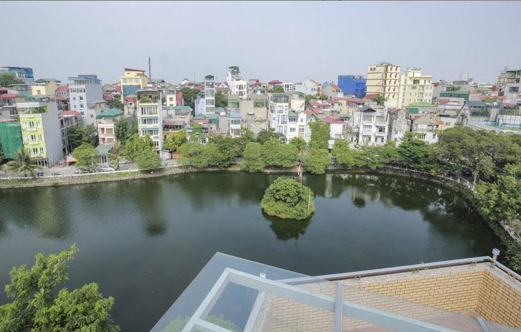 *Big Balcony, Great Serviced Apartment Rental in Yen Phu Area, Tay Ho*