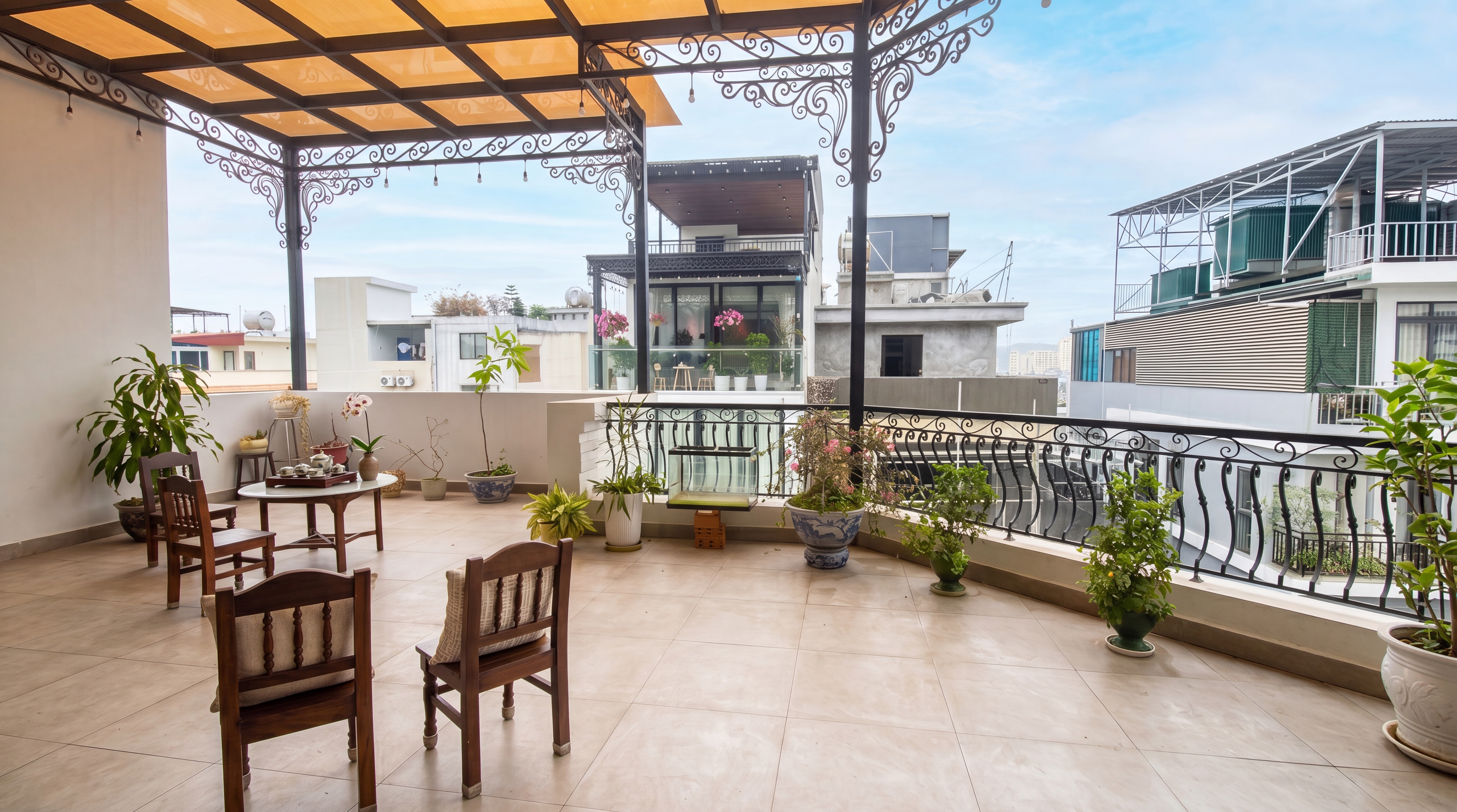 Big Balcony One Apartment for rent in Long Bien, Hanoi