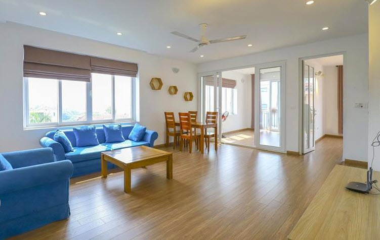 Big size and Open View 03 bedroom Apartment for rent in Tay Ho, Affordable Price