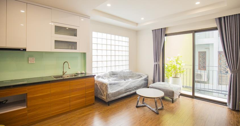 Bright 1BR Apartment for rent in Xuan Dieu str, Tay Ho
