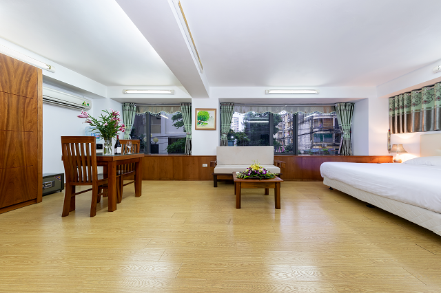 Bright and Airy Serviced Apartment Rental near IPH Building, Cau Giay, Budget Price