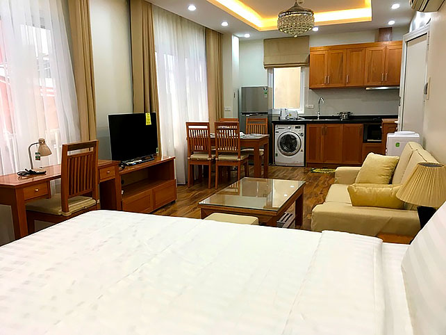 *Bright & Clean Serviced Apartment Rental in Tran Thai Tong street, Cau Giay District*