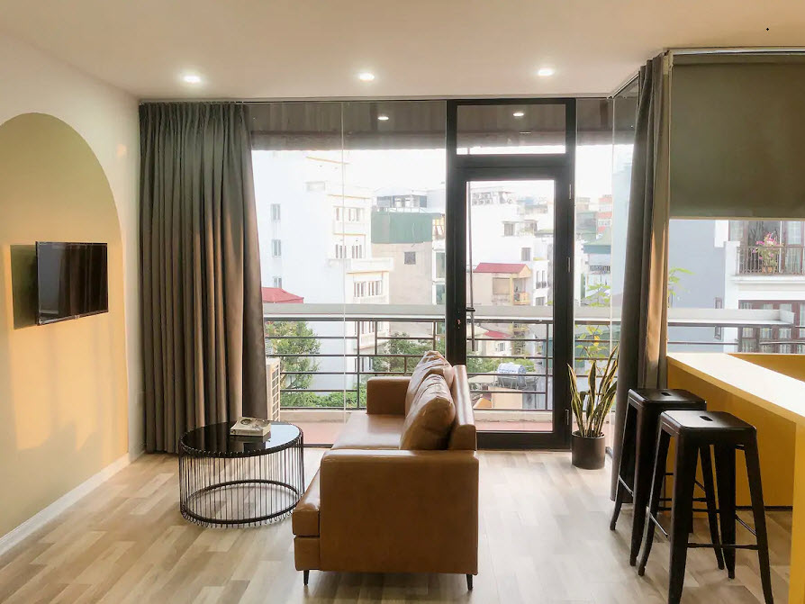 Bright, Cozy & Balcony Apartment Rental in Ham Long str, Hoan Kiem