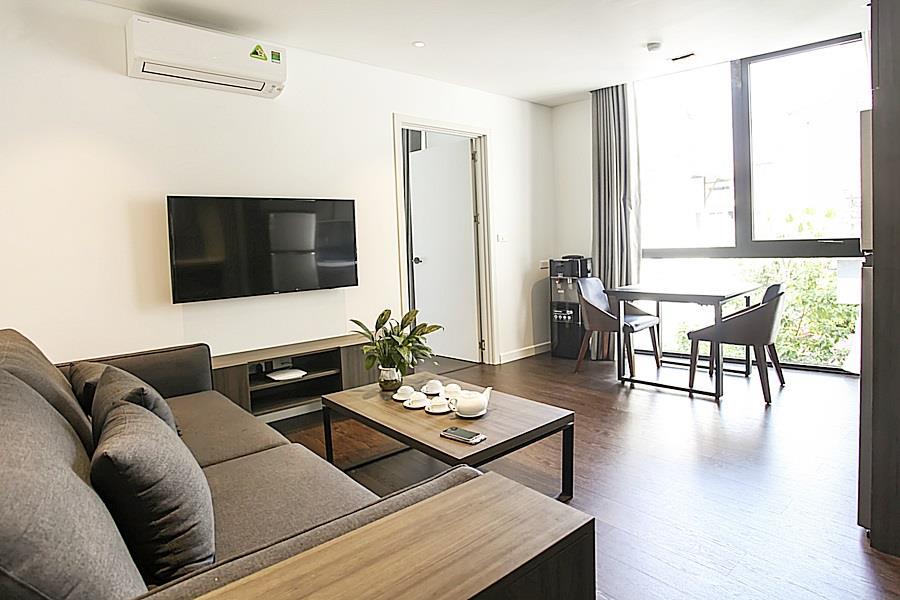 Bright & Modern Apartment for rent Tay Ho Road, Tay Ho District