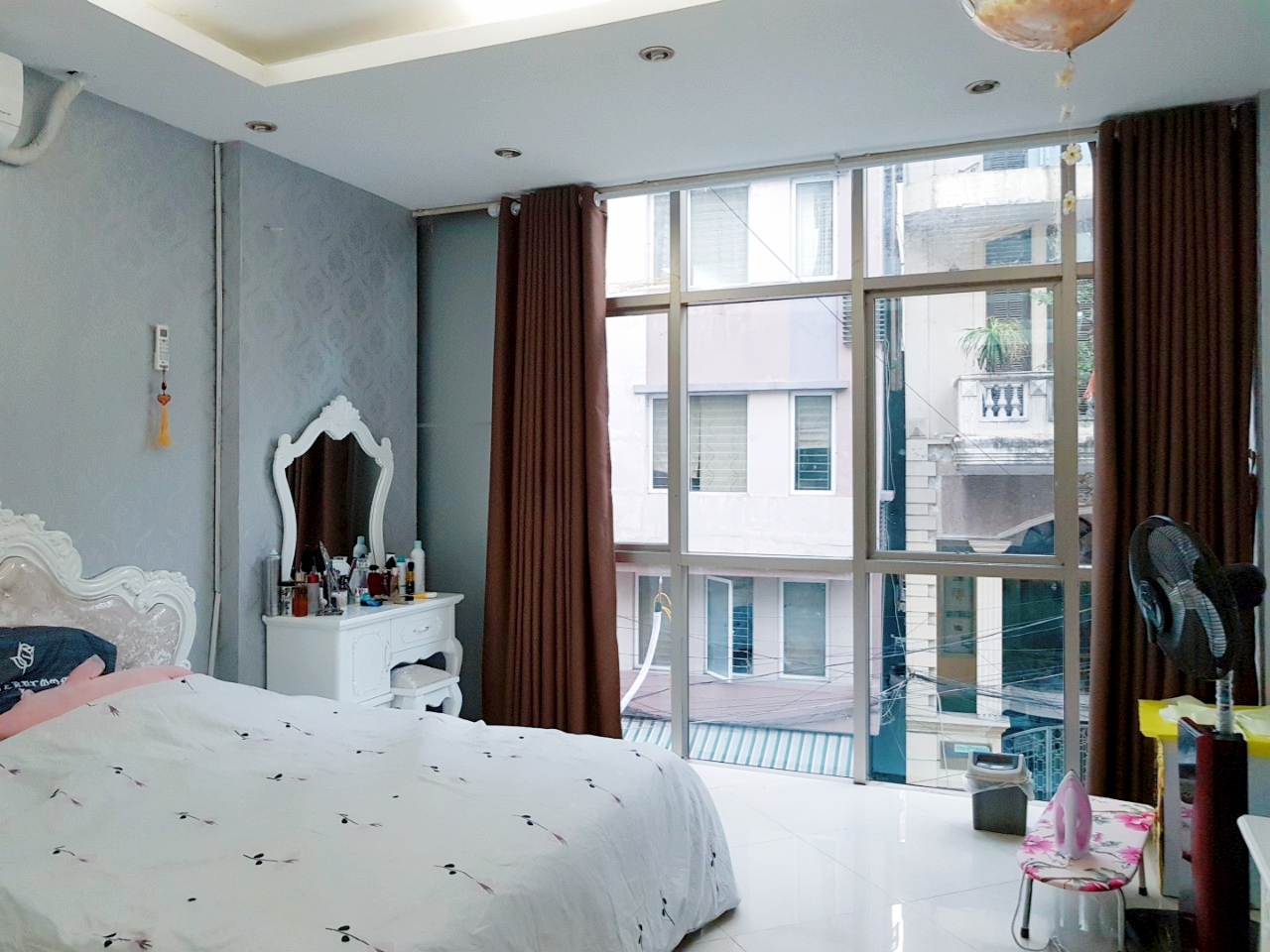 Bright one bedroom apartment for rent in Ton Duc Thang str, Dong Da