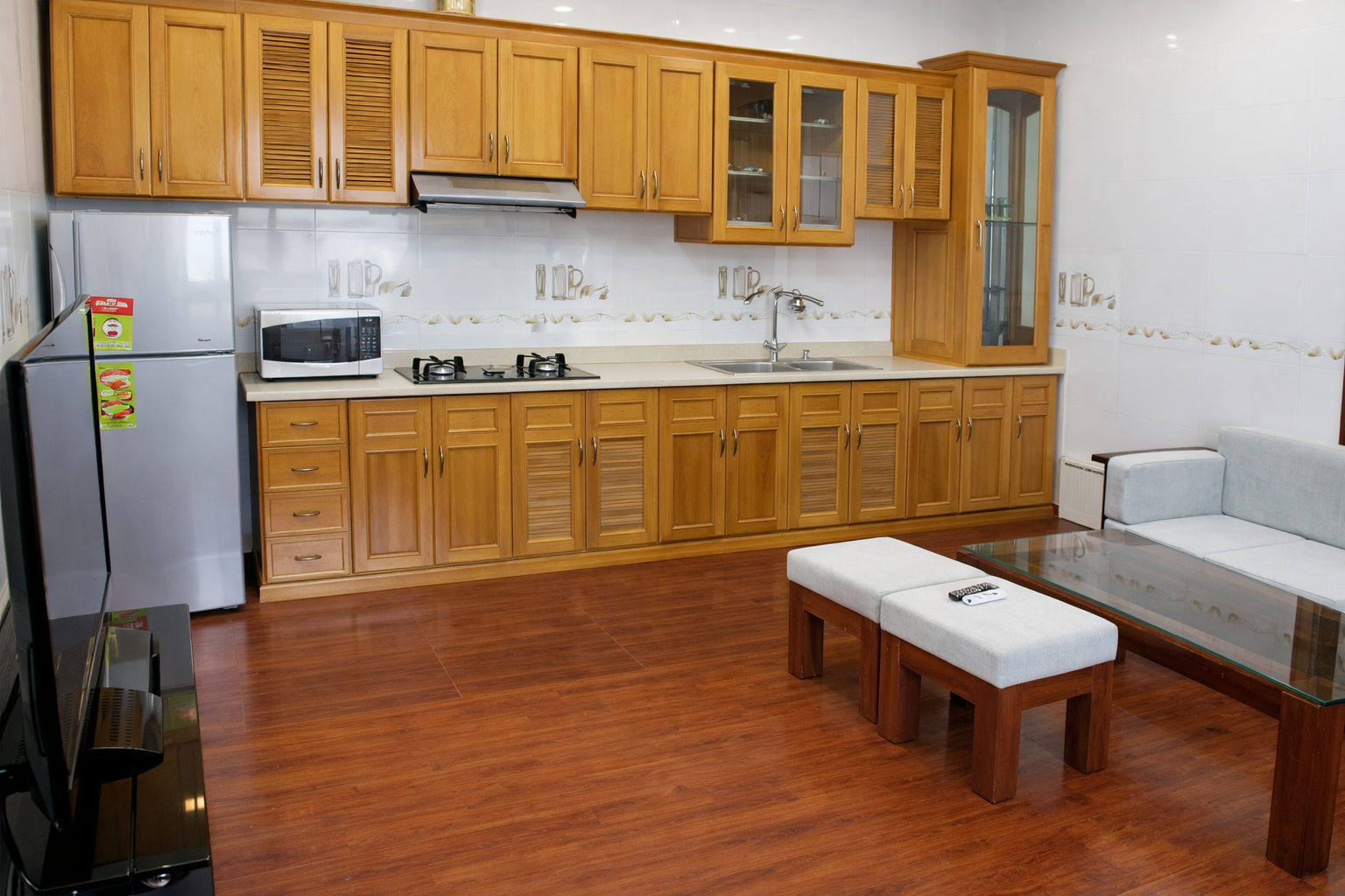 Bright rental One BR apartment for rent near Kim Ma str, Ba Dinh