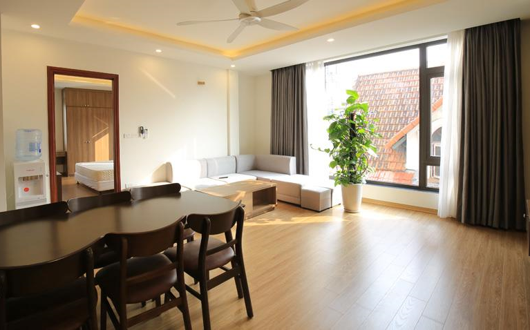 *Bright & Spacious Two Bedroom Apartment For Rent in Xuan Dieu street, Tay Ho*