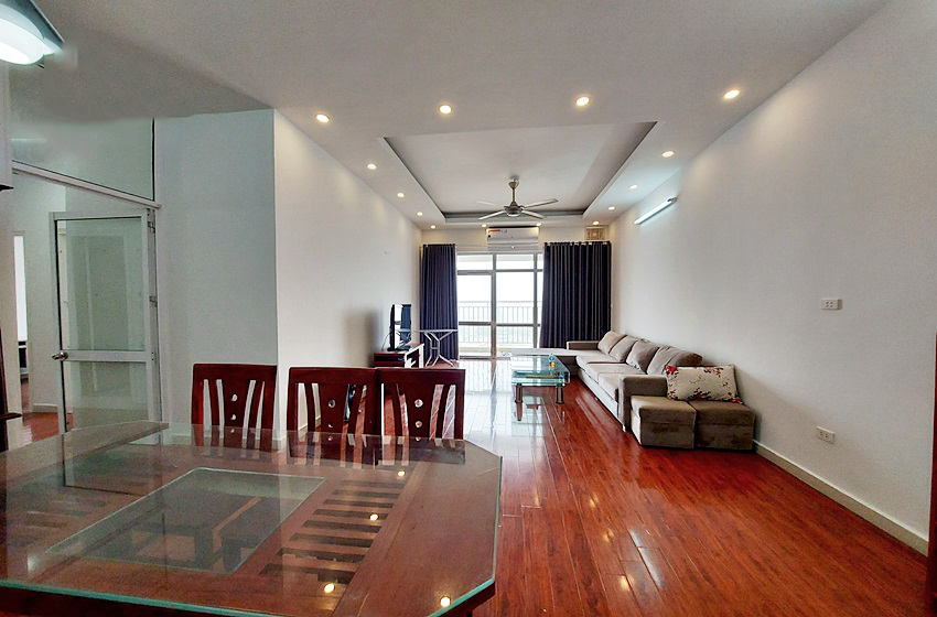 Budget Price 03 BR Apartment for rent in Lac Long Quan str, Tay Ho