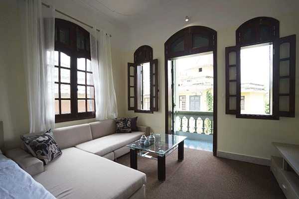 Budget Price Apartment Rental in Au Co street, Tay Ho, Walking distance to Sheraton Hotel