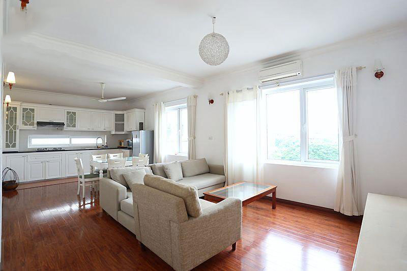 Budget Price & Spacious 02 BR Apartment in Tu Hoa, Tay Ho would be a worthy choice for you