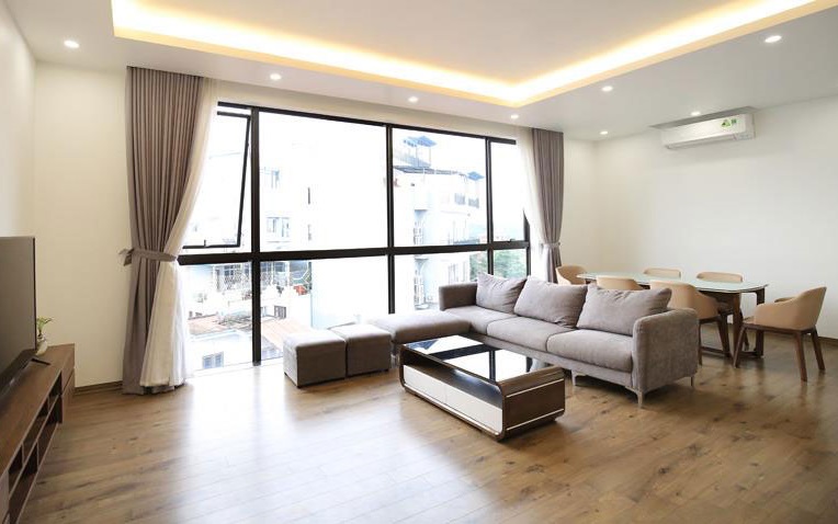 *Bright and Airy Amazing 3 bedroom apartment rental in Quang Khanh area, Tay Ho*