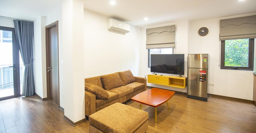 Central 1 BR Apartment for rent in Xuan Dieu str, Tay Ho