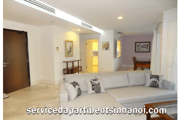 Charming Three bedroom Apartment Rental in Golden West Lake, Spacious and Open Layout