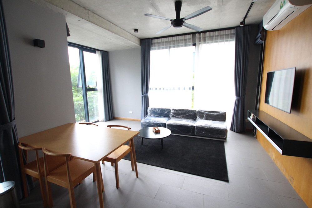 Contemporary 2 BR Apartment Rental in Ho Ba Mau str, Dong Da