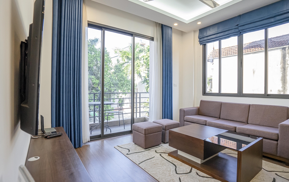  Cozy 1-Bedroom Apartment with Balcony and City View for Rent in To Ngoc Van – Fully Furnished