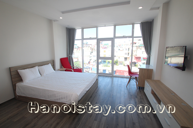 Cozy Serviced Apartment Rental in Ba Dinh, Close to Deawoo Hotel