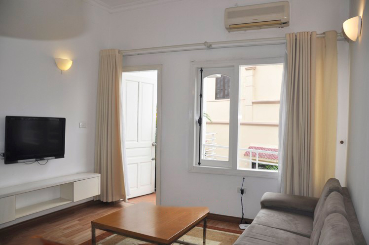 Cozy Two Bedroom Apartment Rental in Dao Tan str, Ba Dinh