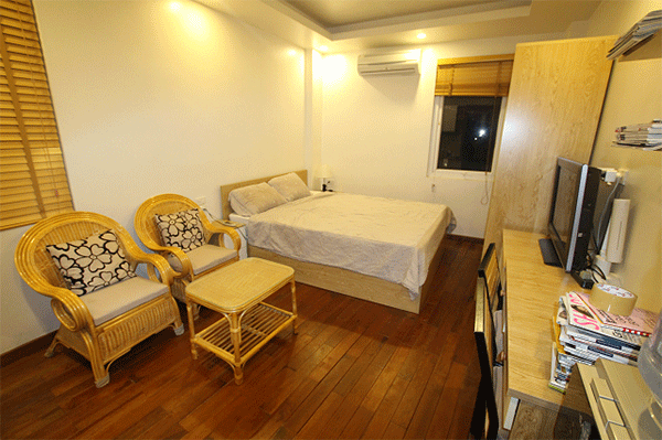 Cozy Two bedroom serviced apartment rental in Ham Long street, Hoan Kiem