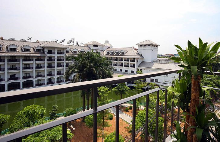 *Delightful 2 BR Apartment for lease in Tu Hoa str, Tay Ho with wonderful views*