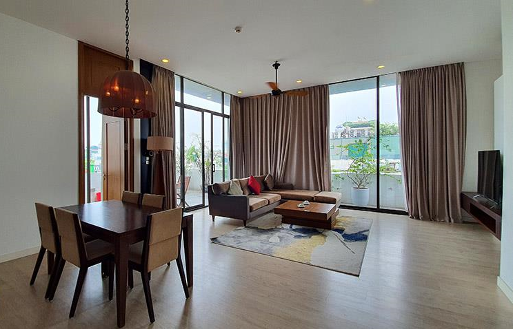 *Deluxe Two Bedroom Apartment Rental in Ba Trieu Area, Hoan Kiem*