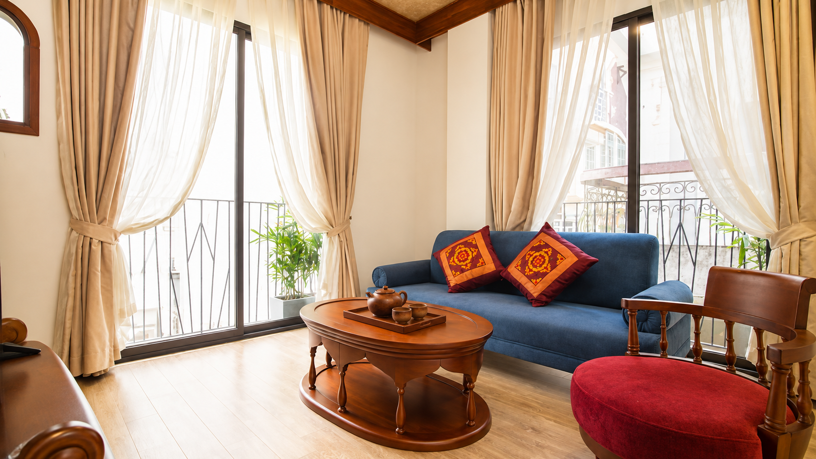 Elegant & Sophisticated Apartment for rent near Quang An str, Tay Ho