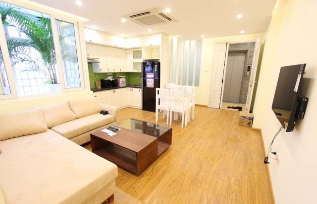 *Enjoyable & Tranquil 02 BR flat for rent near Thien Quang Lake*