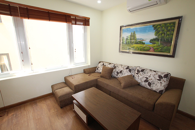 *Friendly Atmosphere One Bedroom Apartment For Rent in Trich Sai street, Tay Ho*