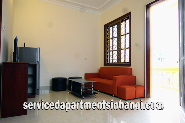 Full of light Apartment For Rent in Ba Dinh district, Cheap Price