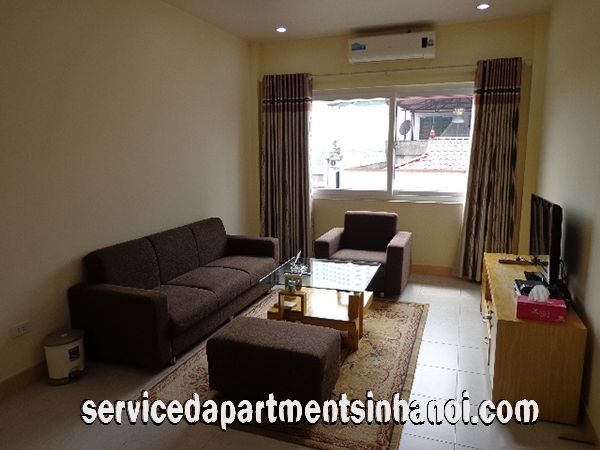 Fully furnished Two bedroom apartment Rental in Kim Ma str, Ba Dinh, High speed Elevator