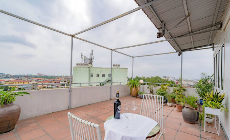 *Genuine Terrace, Beautifully designed Apartment for rent in Hoan Kiem*
