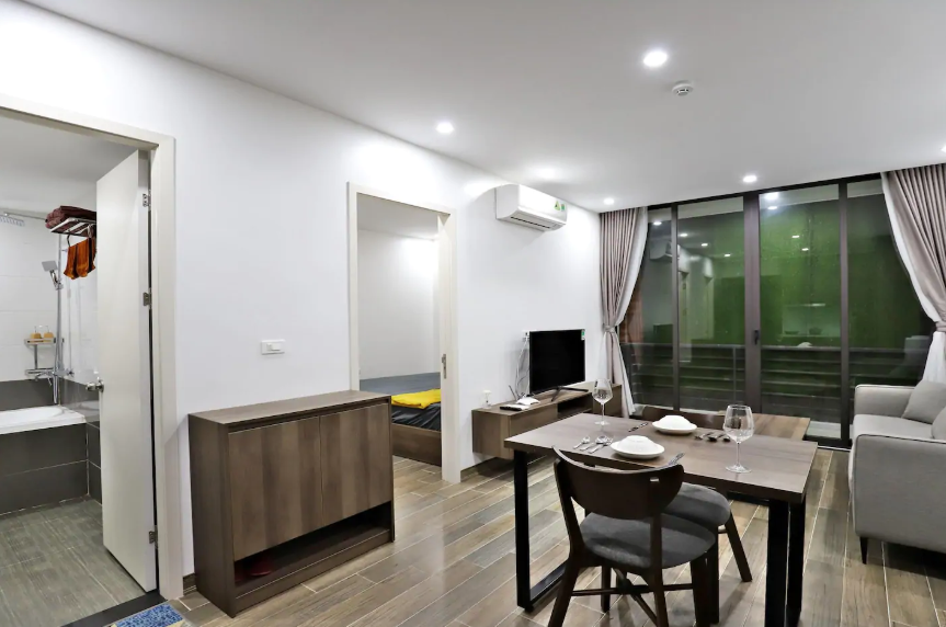 *Get-away One Bedroom Serviced Apartment for rent in To Ngoc Van Street, Tay Ho*