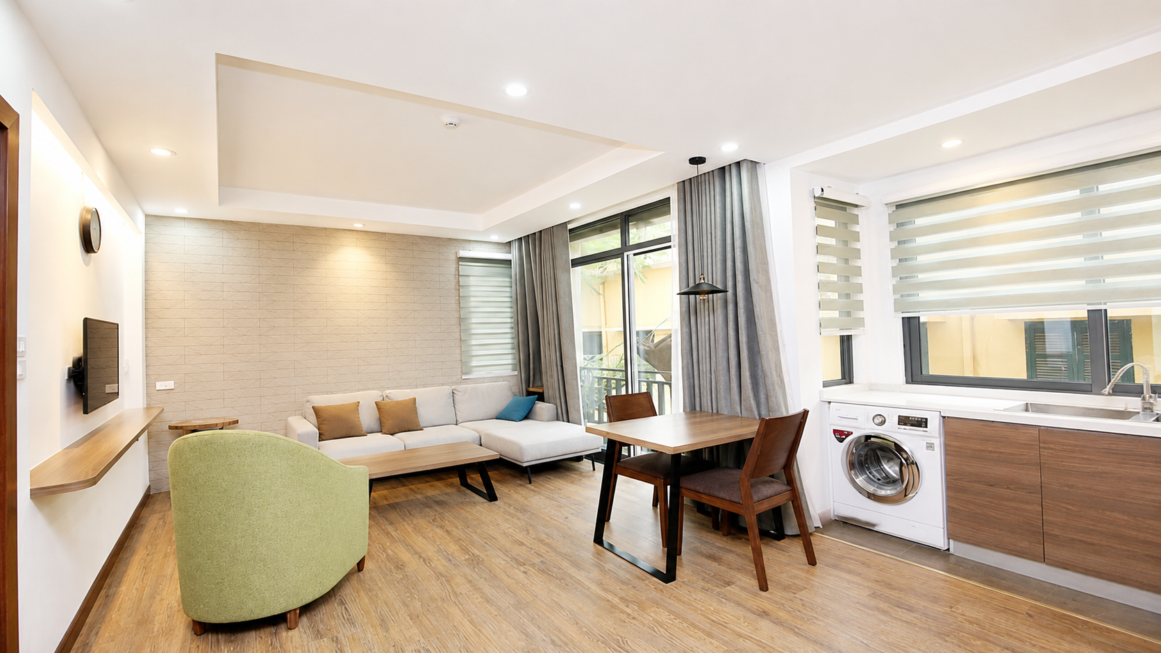 Good Size & Modern Apartment Rental in Center of Tay Ho, Hanoi