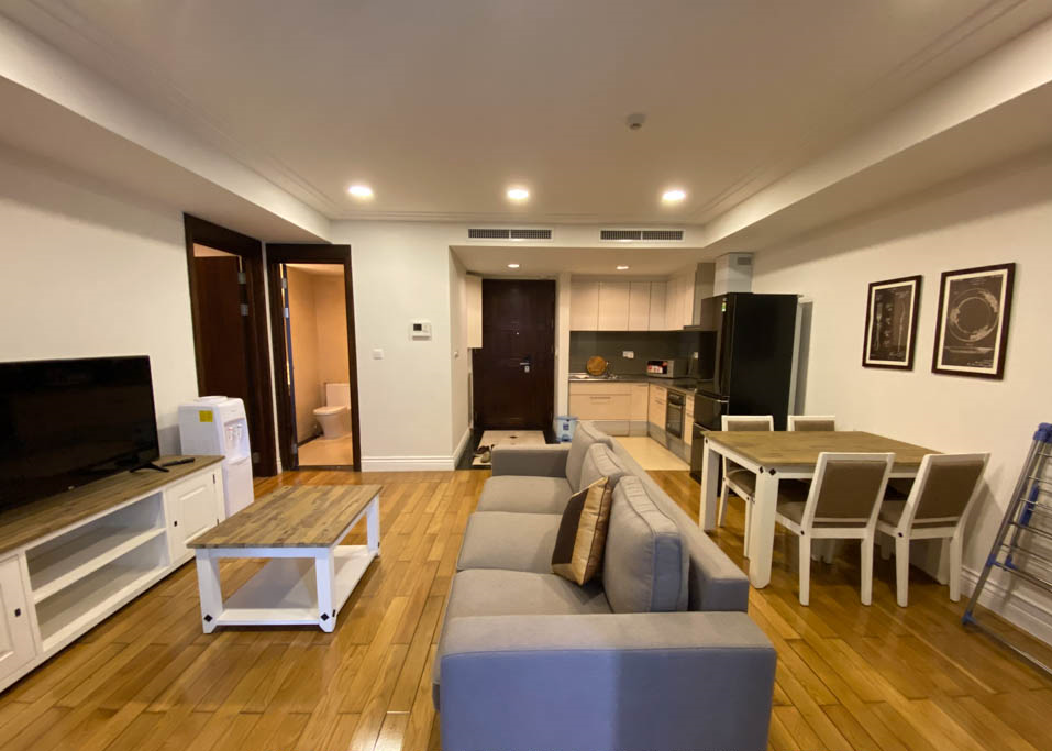 *Gorgeous One Bedroom Serviced Apartment Rental in Hoang Thanh Tower, Hai Ba Trung Dist*