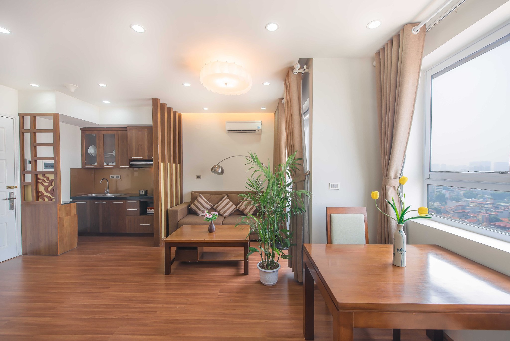 Great Comfort And Service With One Bedroom Apartment In Cau Giay