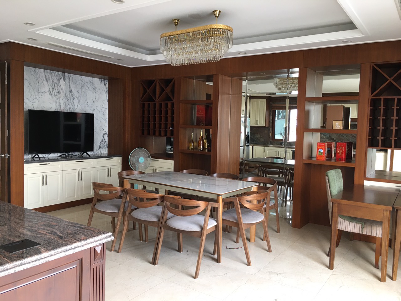 High Quality 03 Bedroom Apartment Rental in Trieu Viet Vuong street, Hai Ba Trung, Prime Location