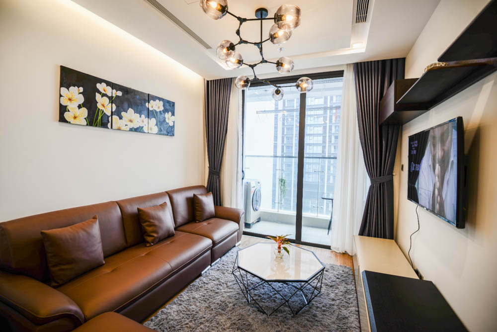 *High Floor & Beautiful View One Bedroom Apartment Rental Vinhomes Metropolis*
