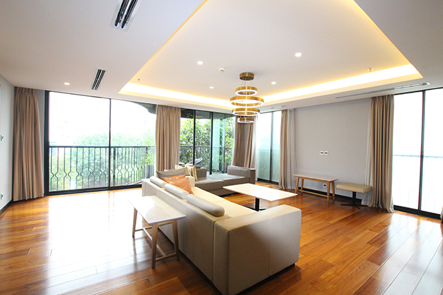 *High-class serviced apartment 3BR + Apartment Rental In Hoan Kiem, Near Hanoi Old Quater*