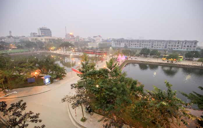 *Lake View Apartment Rental in Tay Ho, near Water Park  - COZY ROOM*