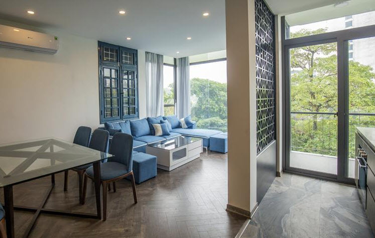 Lake view, Big balcony & Sophisticated 02 BR Apartment Rental in Xuan Dieu Area, Tay Ho
