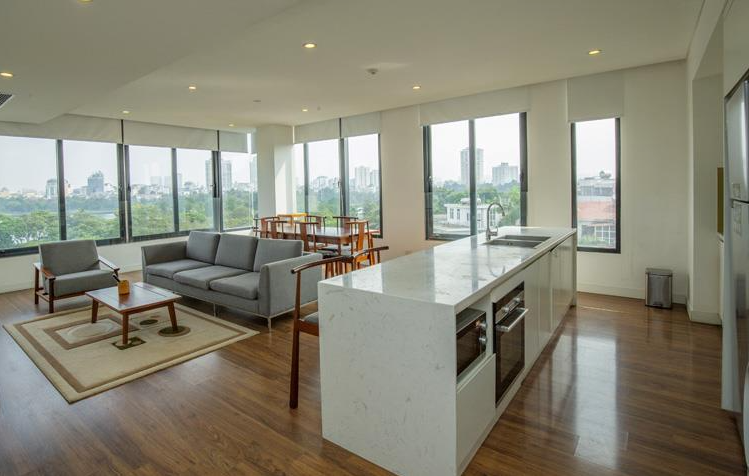 *Lake View Modern 2 Bedroom Apartment For Rent in Ho Ba Mau area, Center of Hanoi*