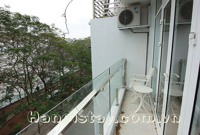 Lake view One Bedroom Apartment For Rent in Nhat Chieu street, Tay Ho district