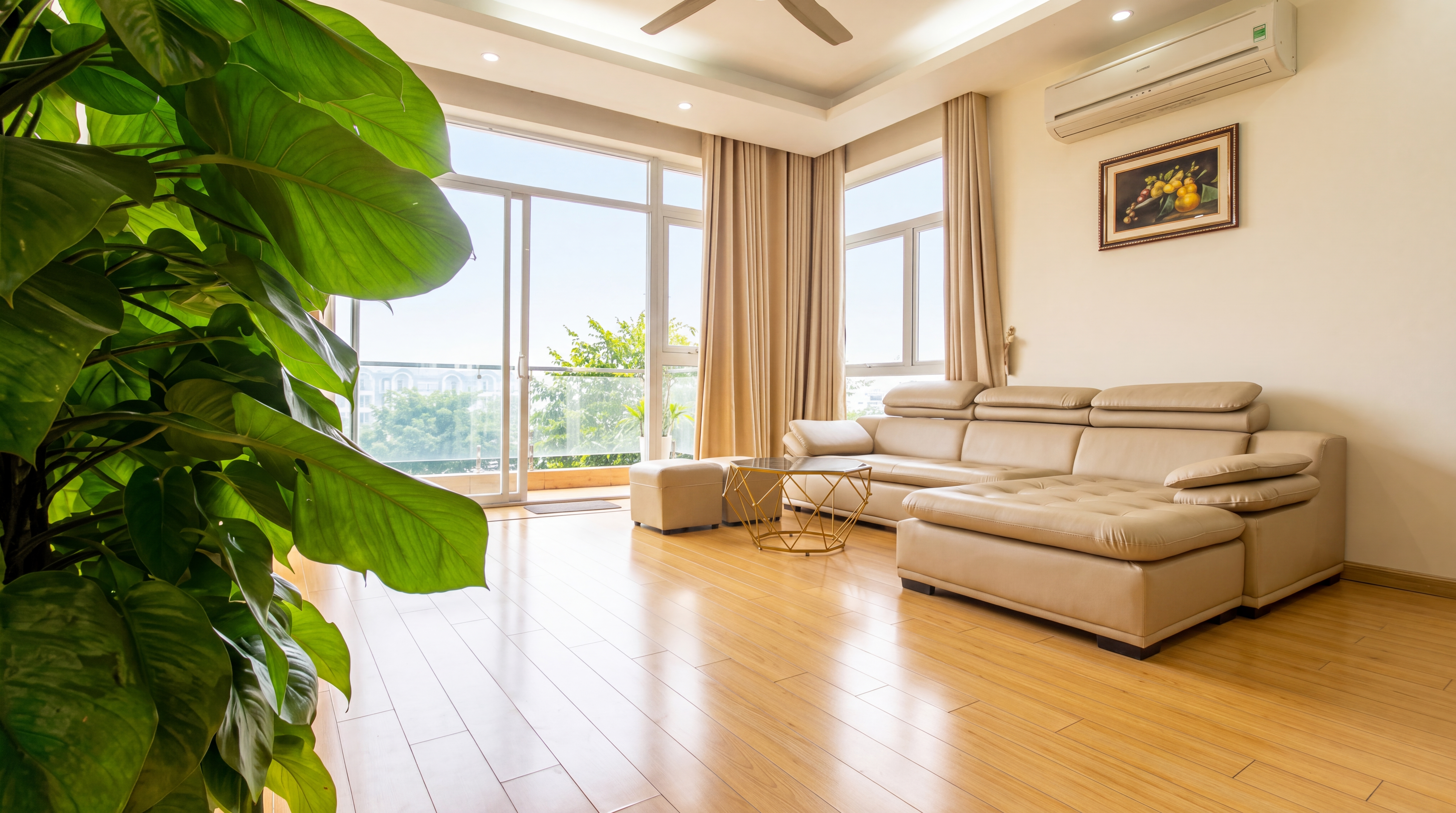Lake View Two Bedroom Apartment near Water Park Tay Ho for rent, Reasonable Price