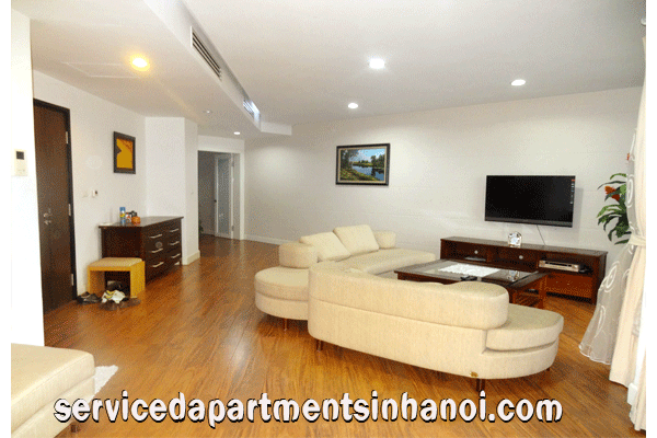 Luxury and Modern Three bedroom Apartment Rental in Golden West Lake