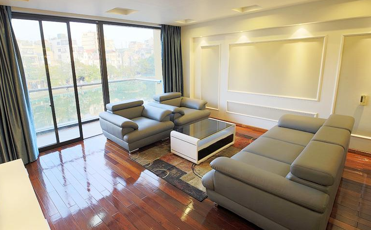 *Magnificent 03 Bedroom apartment for lease in Yen Phu village, Tay Ho, Amazing Lake view*